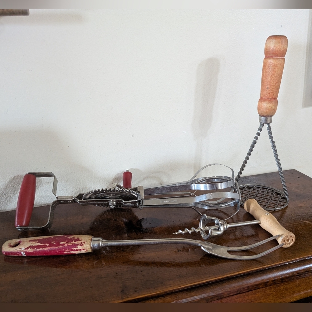 Antique Primitive Kitchenware Lot 1920s 40s Red Handle Utensils & T-Corkscrew
